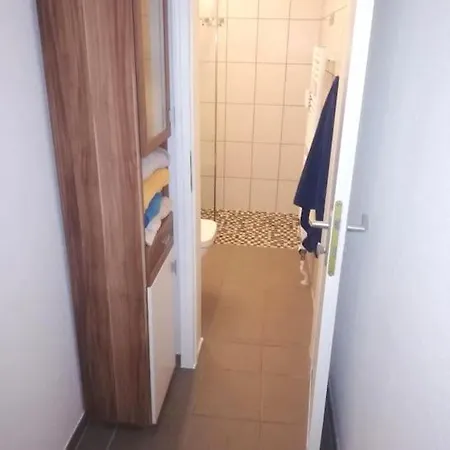 Ruhige شقة Linden (Hessen)